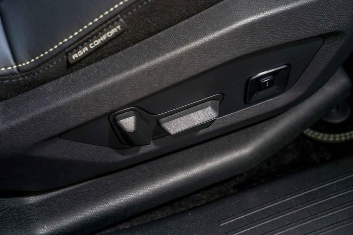 2024 Peugeot E-3008 GT Premium