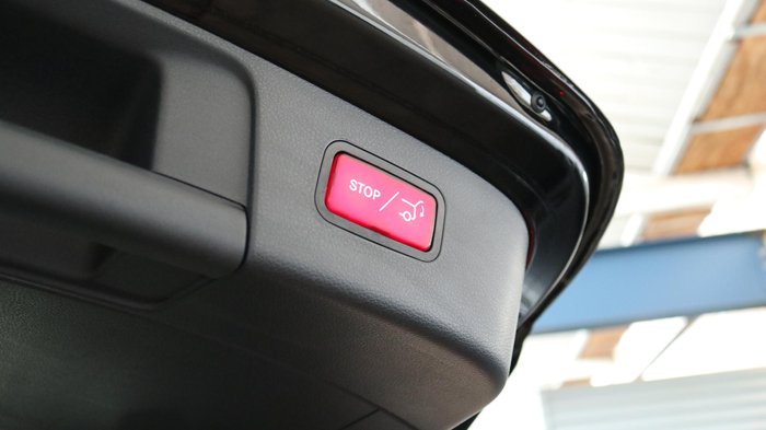 2019 Mercedes-Benz GLA-Class GLA180 X156 Cosmos Black