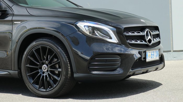 2019 Mercedes-Benz GLA-Class GLA180 X156 Cosmos Black