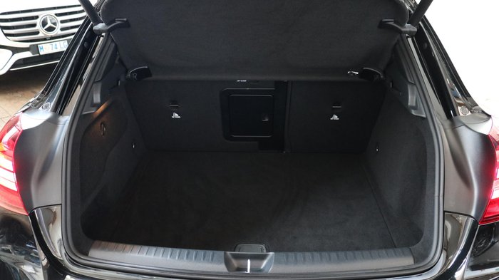 2019 Mercedes-Benz GLA-Class GLA180 X156 Cosmos Black