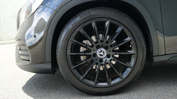 2019 Mercedes-Benz GLA-Class GLA180 X156 Cosmos Black