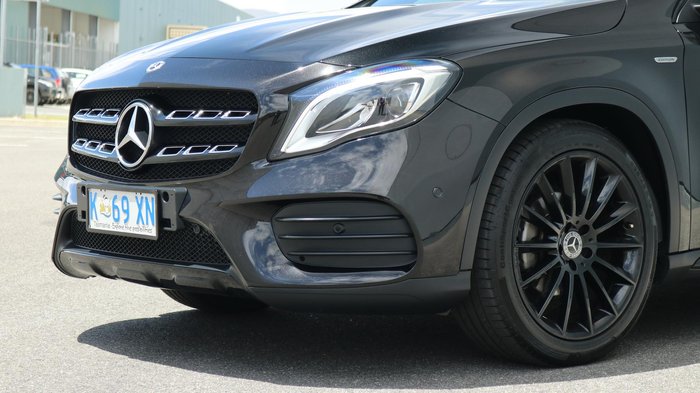 2019 Mercedes-Benz GLA-Class GLA180 X156 Cosmos Black