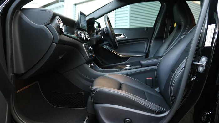 2019 Mercedes-Benz GLA-Class GLA180