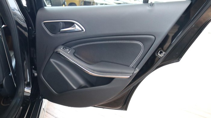 2019 Mercedes-Benz GLA-Class GLA180 X156 Cosmos Black