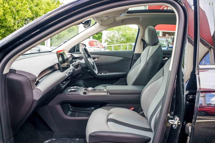 2025 MG MGS5 EV Essence 62