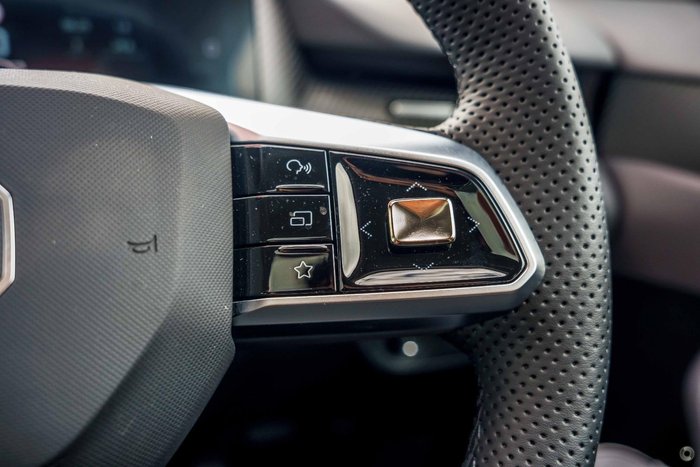 2025 MG MGS5 EV Essence 62