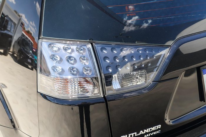 2009 Mitsubishi Outlander LS