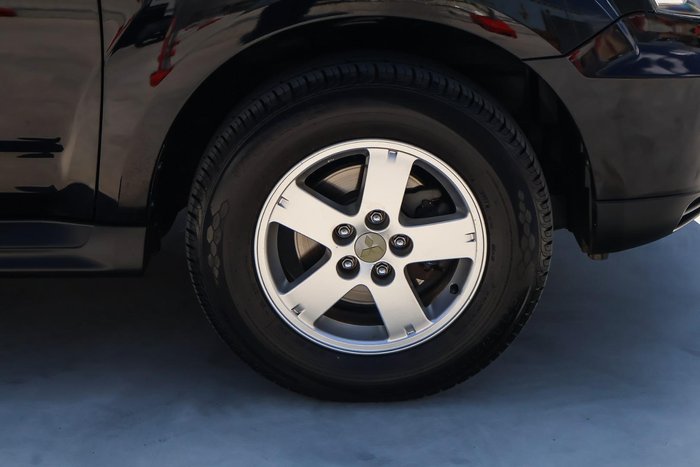 2009 Mitsubishi Outlander LS