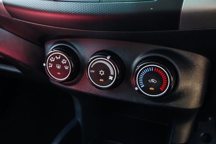 2009 Mitsubishi Outlander LS