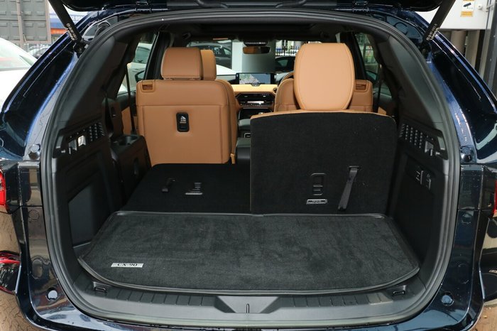 2024 Mazda CX-90 G50e Azami
