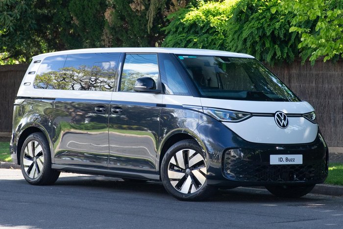 2025 Volkswagen ID. Buzz Pro BEV560