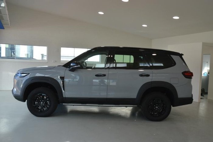 2025 LDV D90 Executive