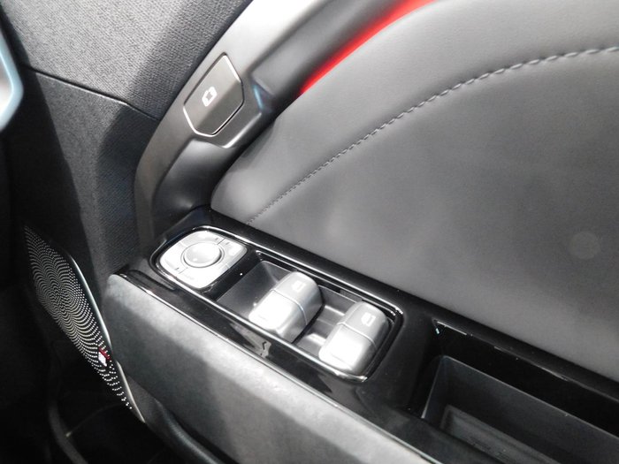 2025 LDV Terron 9 Evolve