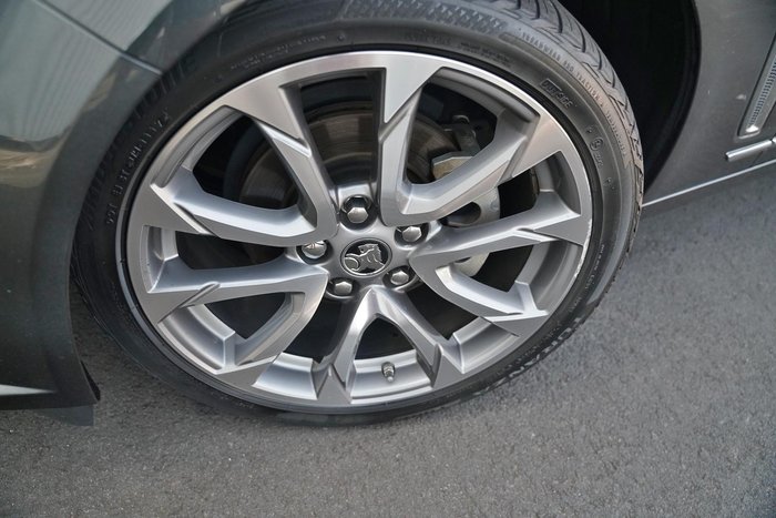 2017 Holden Calais V