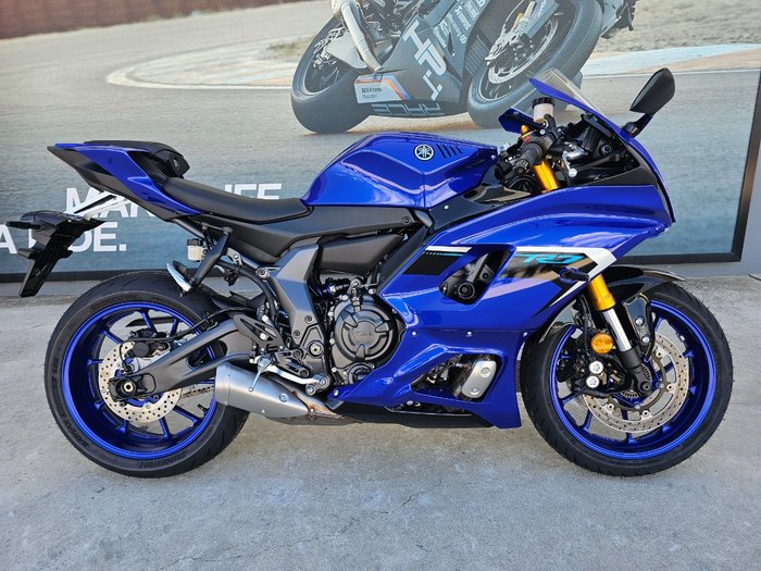 2025 Yamaha YZF-R7LA Blue
