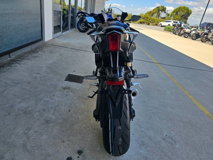 2025 Yamaha YZF-R7LA GREY