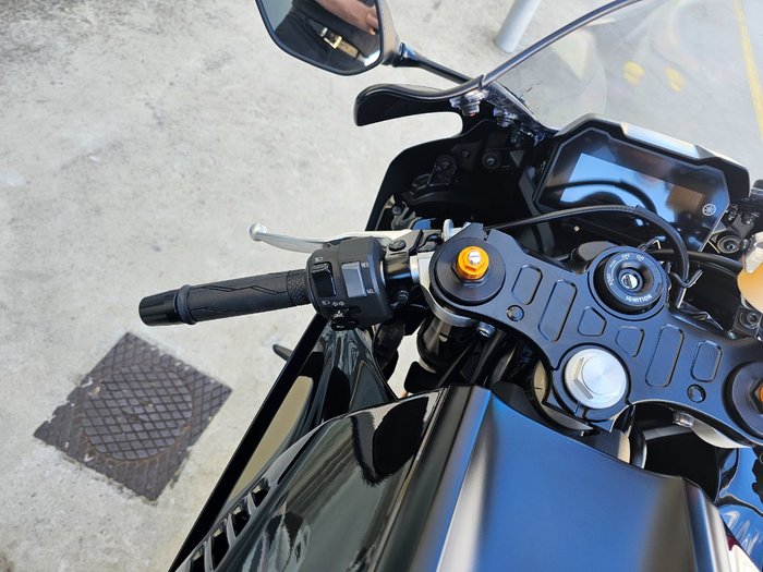 2025 Yamaha YZF-R7LA GREY