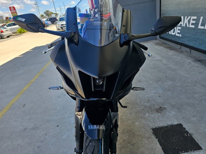 2025 Yamaha YZF-R7LA GREY