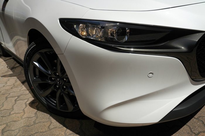 2025 Mazda 3 G20 Touring