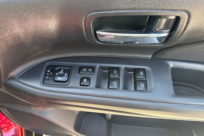 2020 Mitsubishi Outlander ES