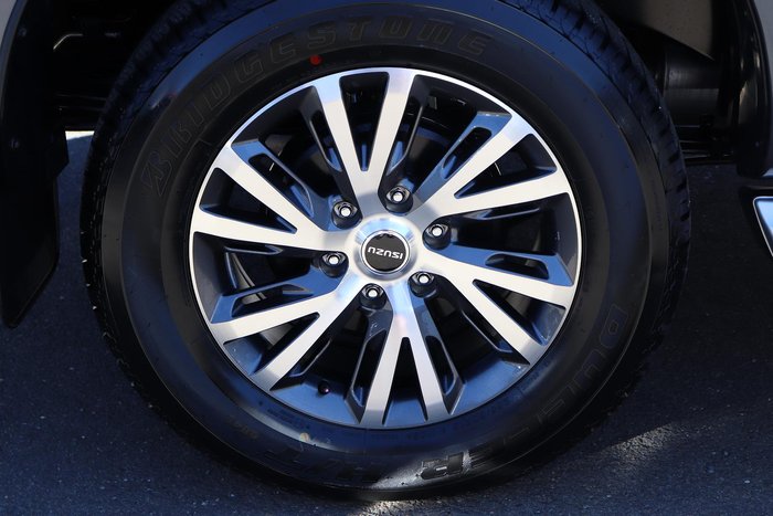 2025 Isuzu D-MAX LS-U