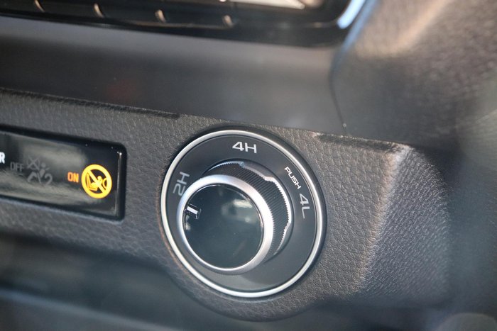 2025 Isuzu D-MAX LS-U