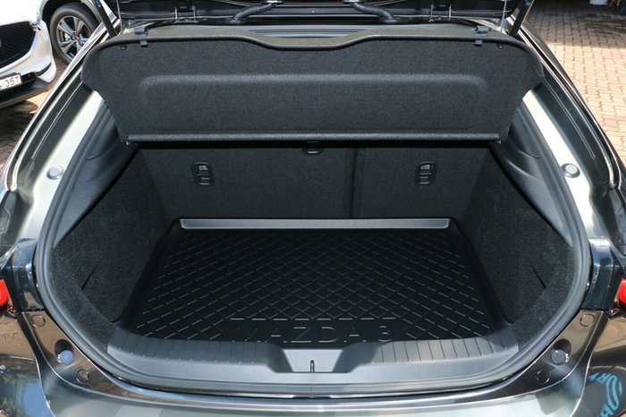 2025 Mazda 3 G20 Pure