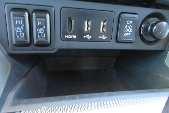 2024 Mitsubishi Pajero Sport Exceed