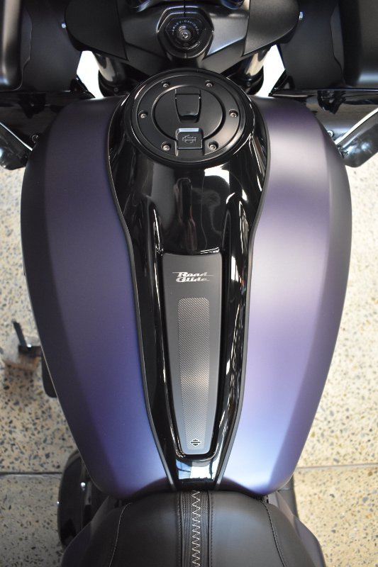 2025 Harley-davidson FLTRX ROAD GLIDE (117)