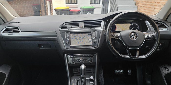 2017 Volkswagen Tiguan 162TSI Highline 5N MY18 Four Wheel Drive Pure White