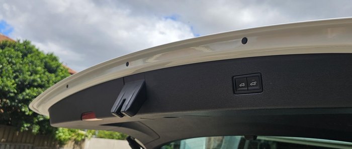 2017 Volkswagen Tiguan 162TSI Highline 5N MY18 Four Wheel Drive Pure White