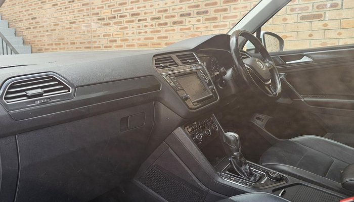 2017 Volkswagen Tiguan 162TSI Highline 5N MY18 Four Wheel Drive Pure White