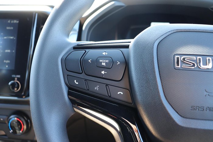 2025 Isuzu D-MAX X-RIDER