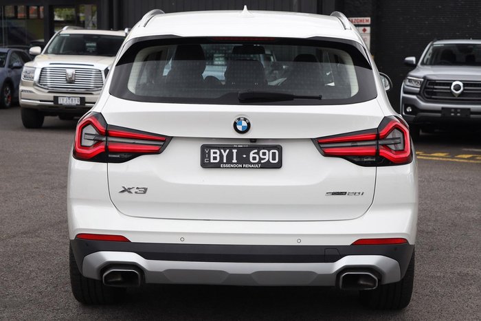 2022 BMW X3 sDrive20i