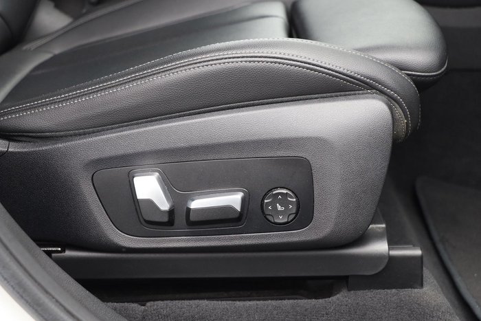 2022 BMW X3 sDrive20i