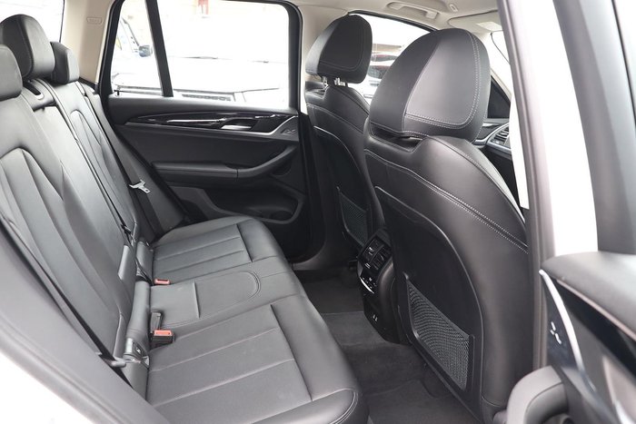 2022 BMW X3 sDrive20i