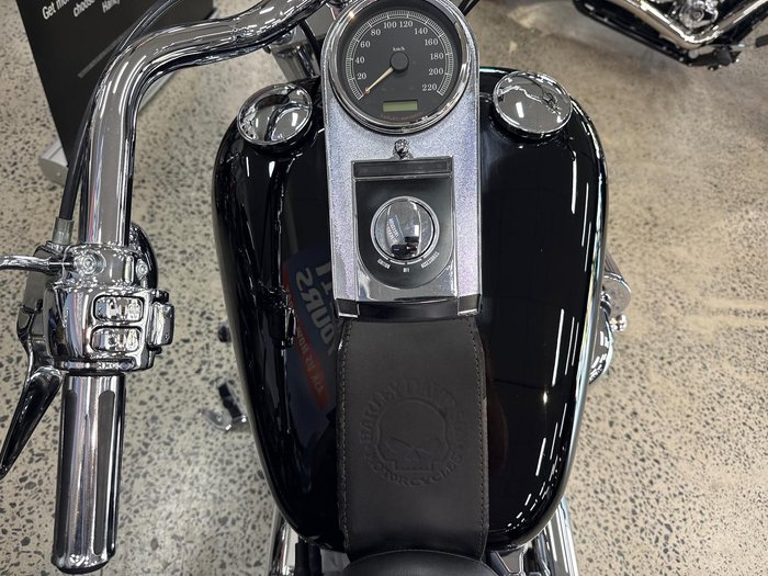 2012 Harley-Davidson Softail Standard 1690 (FXST) Softail Black