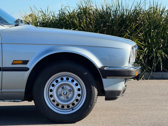 1983 BMW 3 Series 318i