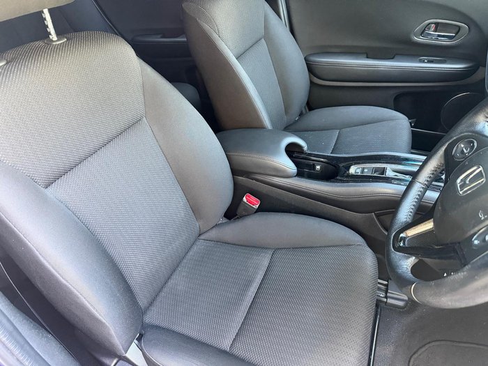 2017 Honda HR-V VTi-S