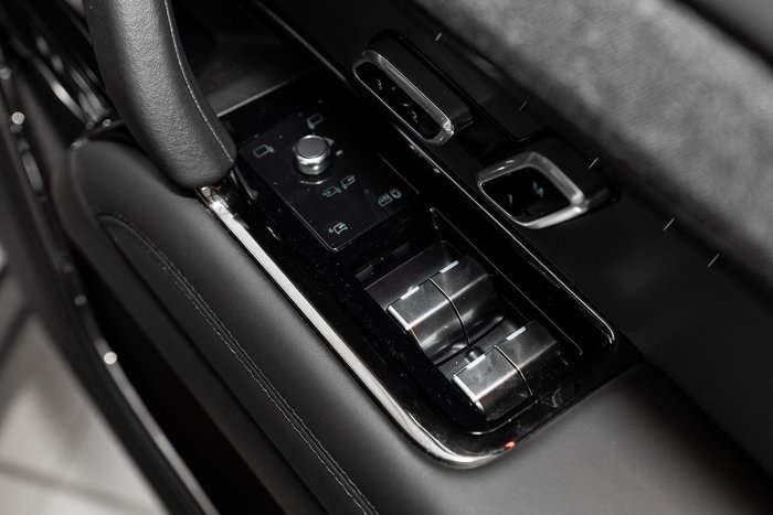 2025 Land Rover Range Rover Sport PHEV P460e Autobiography