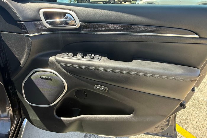 2019 Jeep Grand Cherokee Overland