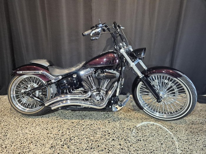 2015 Harley-Davidson Breakout 103 (FXSB)