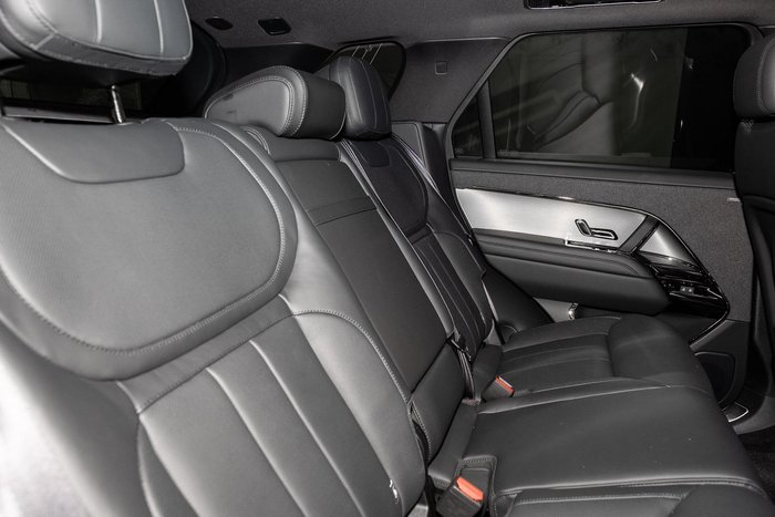 2025 Land Rover Range Rover Sport D350 Dynamic HSE