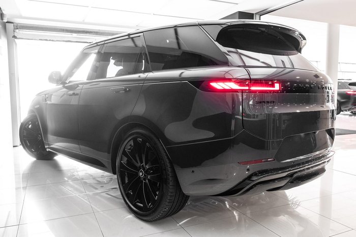 2025 Land Rover Range Rover Sport D350 Dynamic HSE