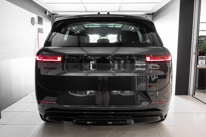 2025 Land Rover Range Rover Sport D350 Dynamic HSE