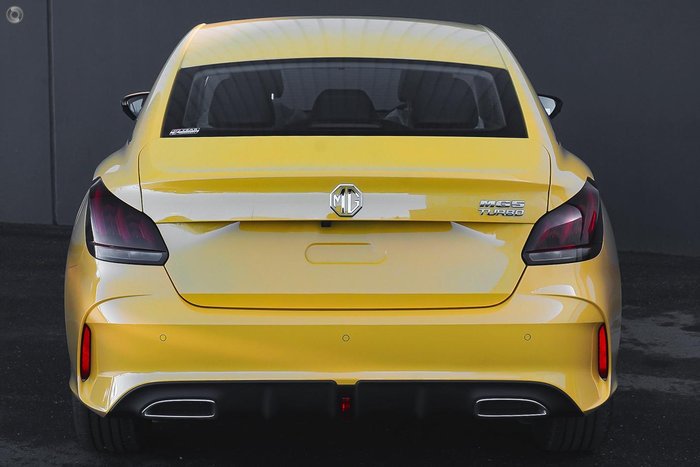 2025 MG MG5 Essence MY25 Royal Yellow