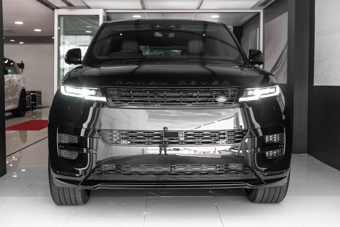 2025 Land Rover Range Rover Sport D250 Dynamic SE