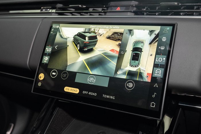 2025 Land Rover Range Rover Sport D250 Dynamic SE