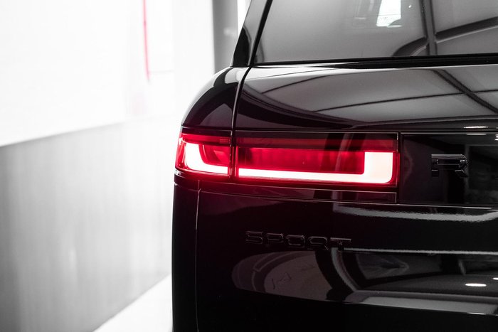 2025 Land Rover Range Rover Sport D250 Dynamic SE