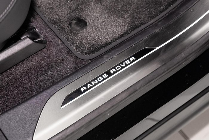 2025 Land Rover Range Rover Sport D250 Dynamic SE